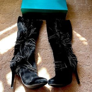 Sexy black rhinestone w fringe boot size 6 would even fit a 5.5